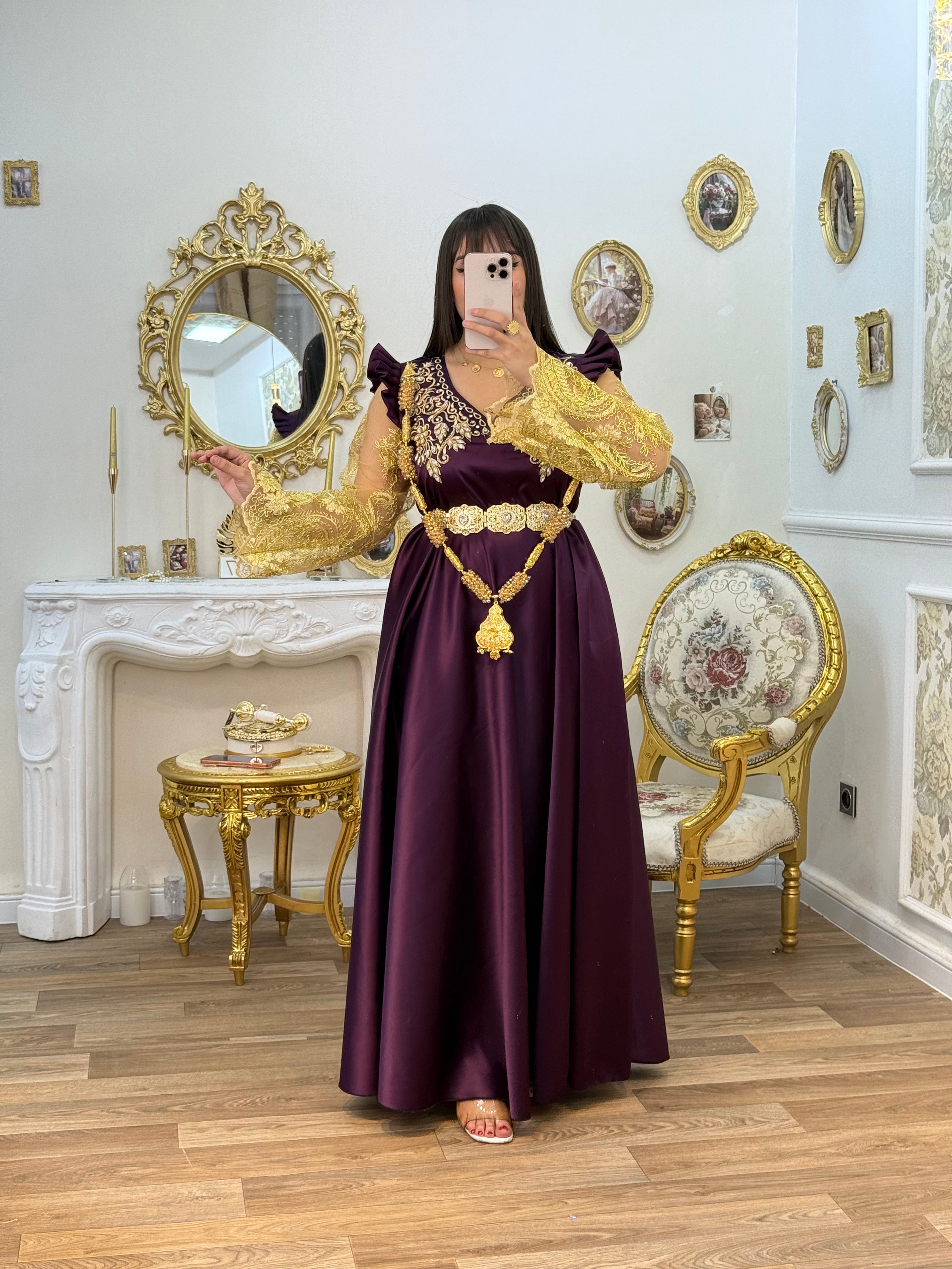 Robe جوهرة