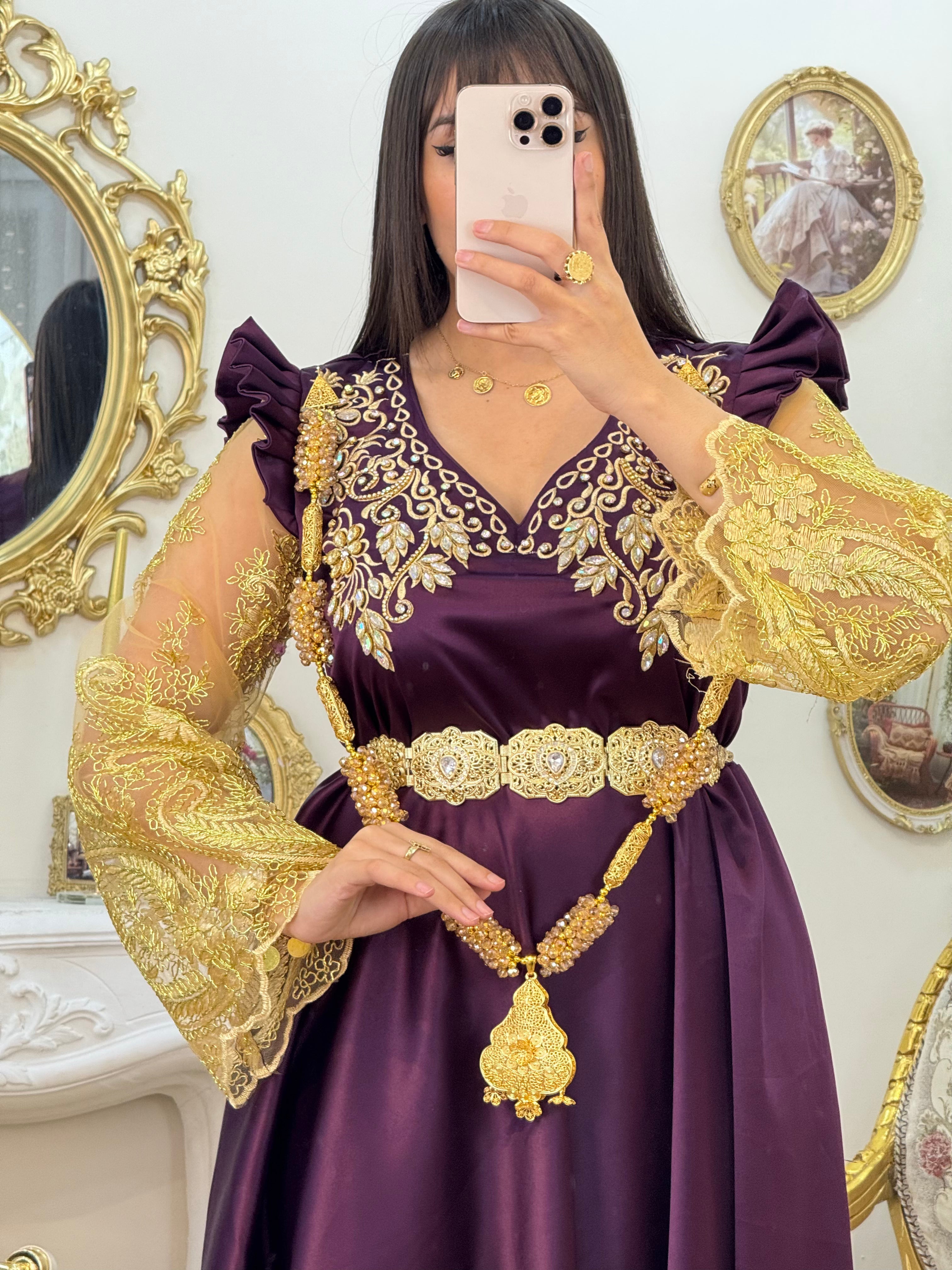 Robe جوهرة