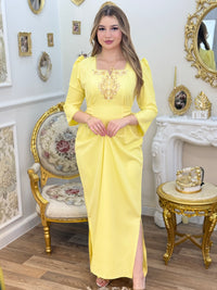 Robe ميشة