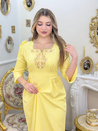 Robe ميشة