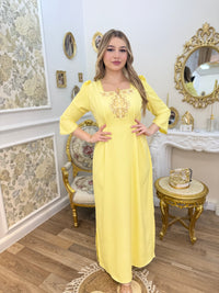 Robe ميشة